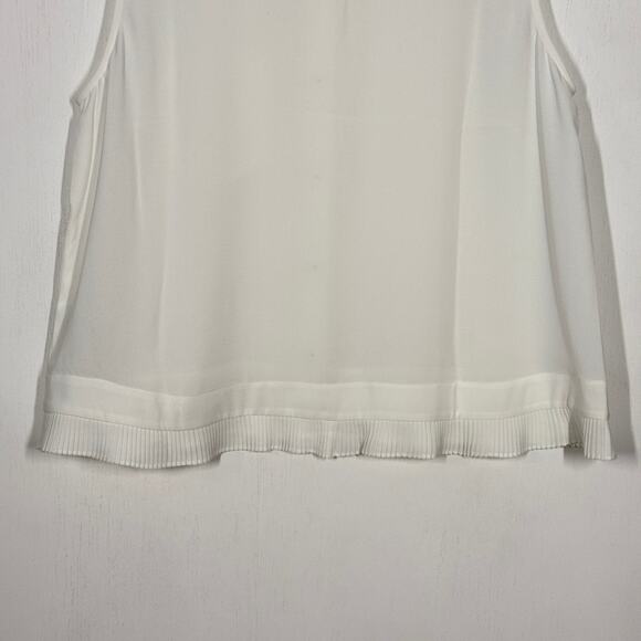 Cabi Button Up Blouse Top Wmns L White Collared Pocket Pleated Hem Old Money NWT - Picture 6 of 8